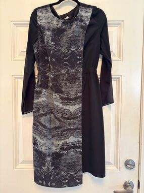 NWT Black Long-Sleeve Shift Dress with Gray Patterned Front